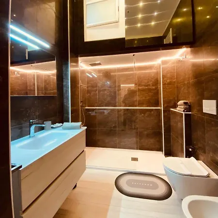 Dimora Falcone Appartement Bari